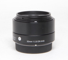 Sigma 30mm f/2.8 DN - Micro