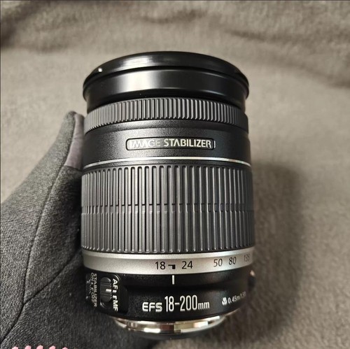 Canon 200 is - ef-s, 595