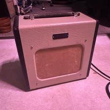 Fender Champion 600