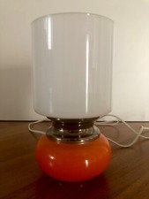 lampada da tavolo vintage in