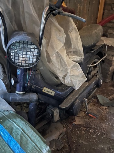Piaggio originale viola - si,