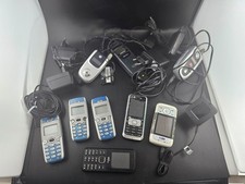 Lotto telefoni vintage Nokia Motorola Alcatel Samsung e caricabatterie