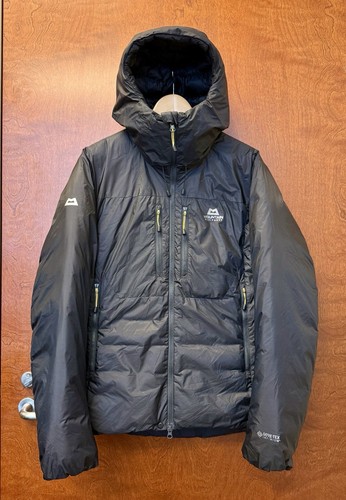 599 mountain equipment uomo - $599,