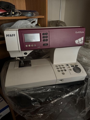 Pfaff quilt style 2042 new - quilt,