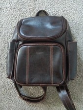 Mini zaino in pelle marrone