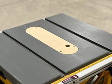 DeWalt Seghetto da tavolo Dado