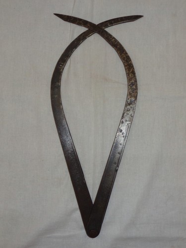 Pinza sovietica vintage