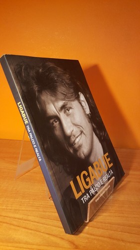Ligabue tra palco realtà - ligabue,, e