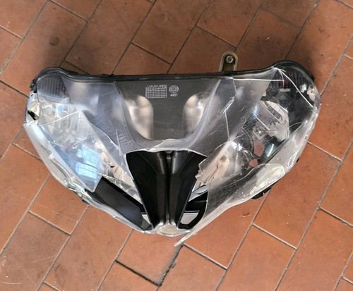 Faro anteriore rotto ducati - anteriore,