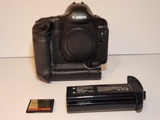 Canon EOS 1D Mark II con