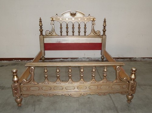 Letto matrimoniale anni