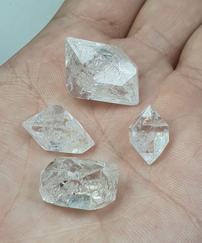 Quarzo diamante cristalli - 4,