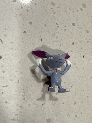 Figurina pokemon sneasel - pokemon,