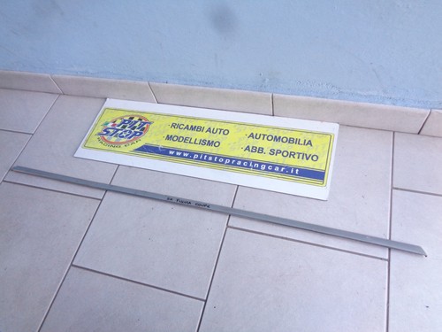 Modanatura rasavetro porta - rasavetro,