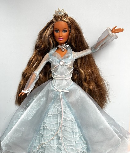 Barbie 2005 bambola - 🤍,