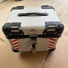 Box superiore in lega BMW