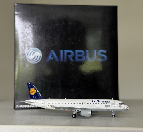 400 pandamodels lufthansa - 1:400,
