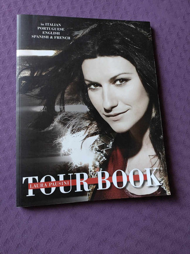 Laura pausini libro tour - pausini,