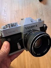 Yashica TL Electro X + yashinon DS-M 50 mm f/1,7 + makinon  f/2,8 135 mm used