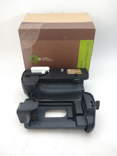 Green extreme battery grip - battery,