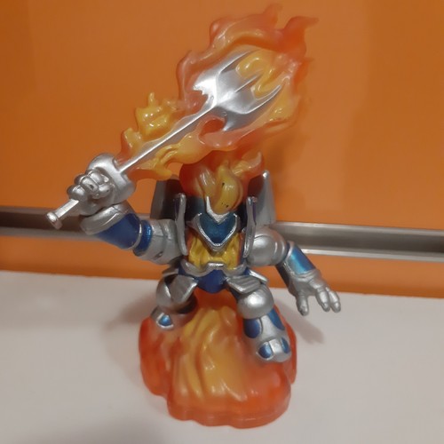 Personaggio skylander usato - personaggio,