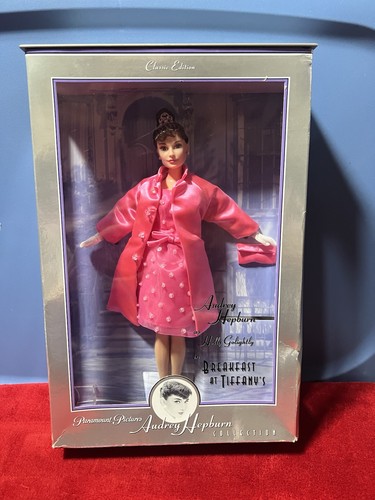 Barbie audrey hepburn - barbie,