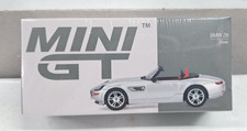 MINI GT  1/64 -BMW Z8 SILVER