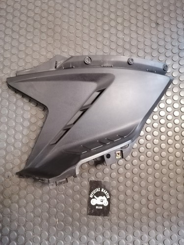 Plastica vano sottosella - plastica, sx