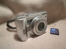 FOTOCAMERA DIGITALE VINTAGE