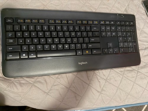 Logitech k800 r0065 tastiera - logitech,