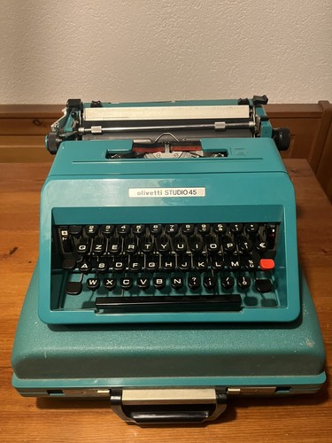Macchina scrivere olivetti - da,