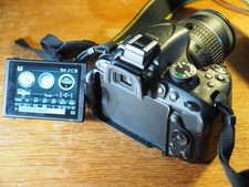 Nikon D5200 + 18-55mm vr / Exc