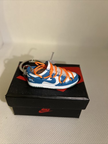 Mini sneakers portachiavi - mini, 3d
