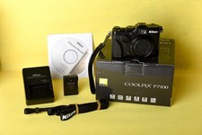 Nikon Coolpix P7100 –
