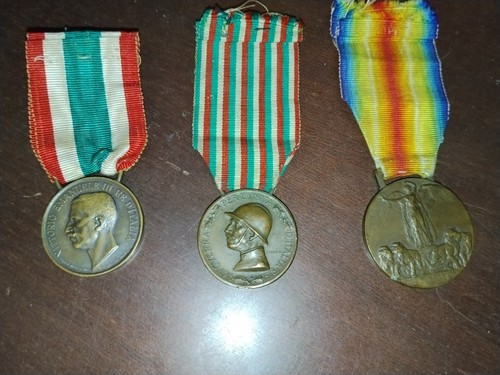 Lotto medaglie militari - 3,