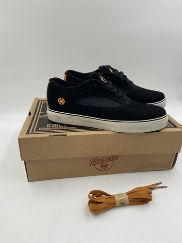 Scarpe circa emmanuel guzman - scarpe,