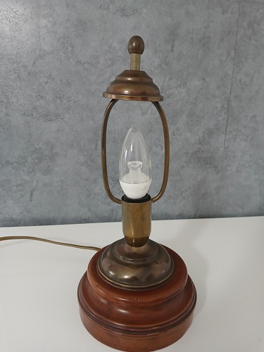 Lampada tavolo legno e - da, in