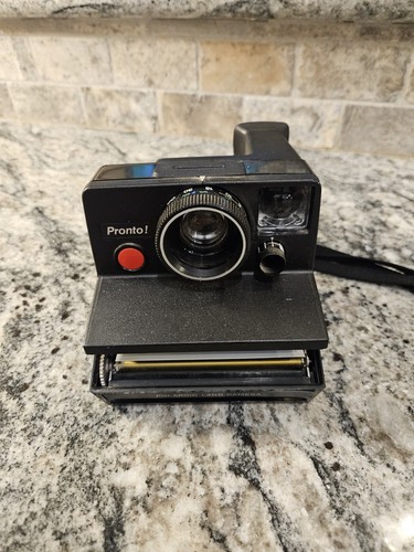 Polaroid pronto land camera - polaroid,