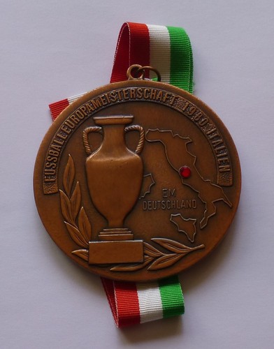 Medaglia decorazione uefa euro - medaglia,