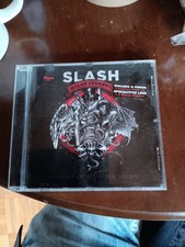 Slash featuring Myles Kennedy