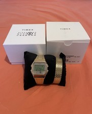 Montre Timex x MM6 T80 Gift Set Extra Bracelet Unisex Digital Watch