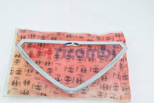 Cornice cromata griglia - cromata,