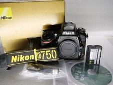 Corpo fotocamera reflex Nikon D750 24,3 MP - vedi descrizione