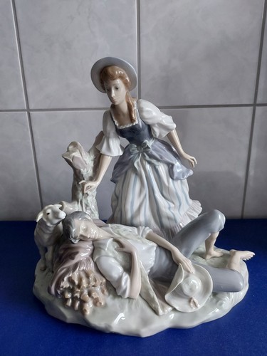 Lladro figurina - lladro-figurina, in