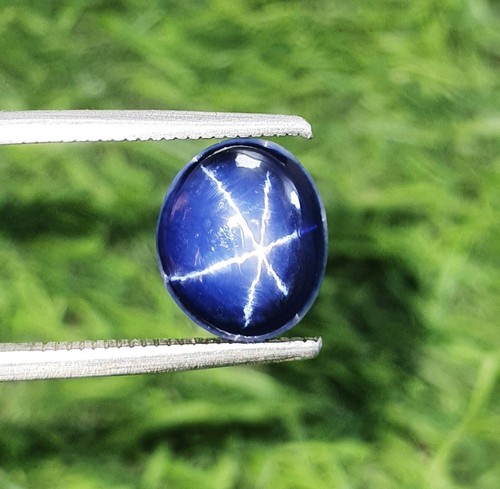 Cabochon ovale zaffiro stella