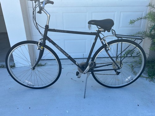 Bianchi avenue road bike - road,