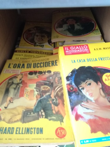 Lotto libri gialli - lotto,