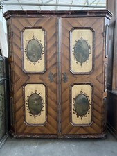 Armadio Tirolese antico