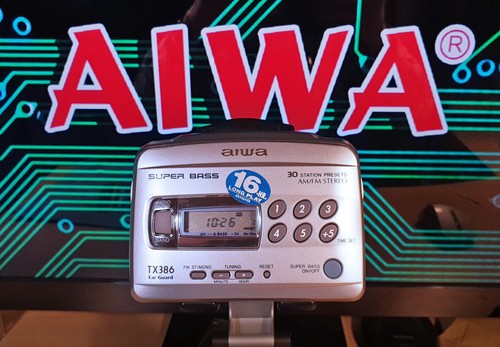 Aiwa portable radio cassette - aiwa,
