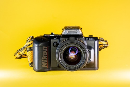 Nikon 401 35mm film camera - nikon,